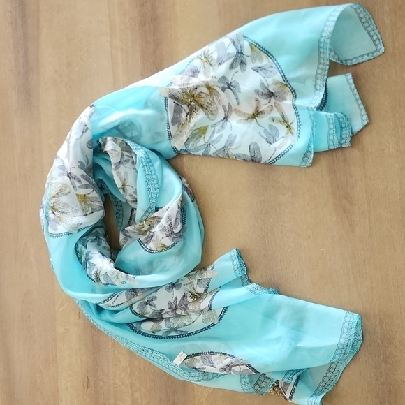 100% Silk Dragonfly Scarf – 24” x 67” NWT - Picture 2 of 7